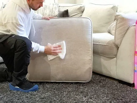 Upholstery cleaners Salisbury